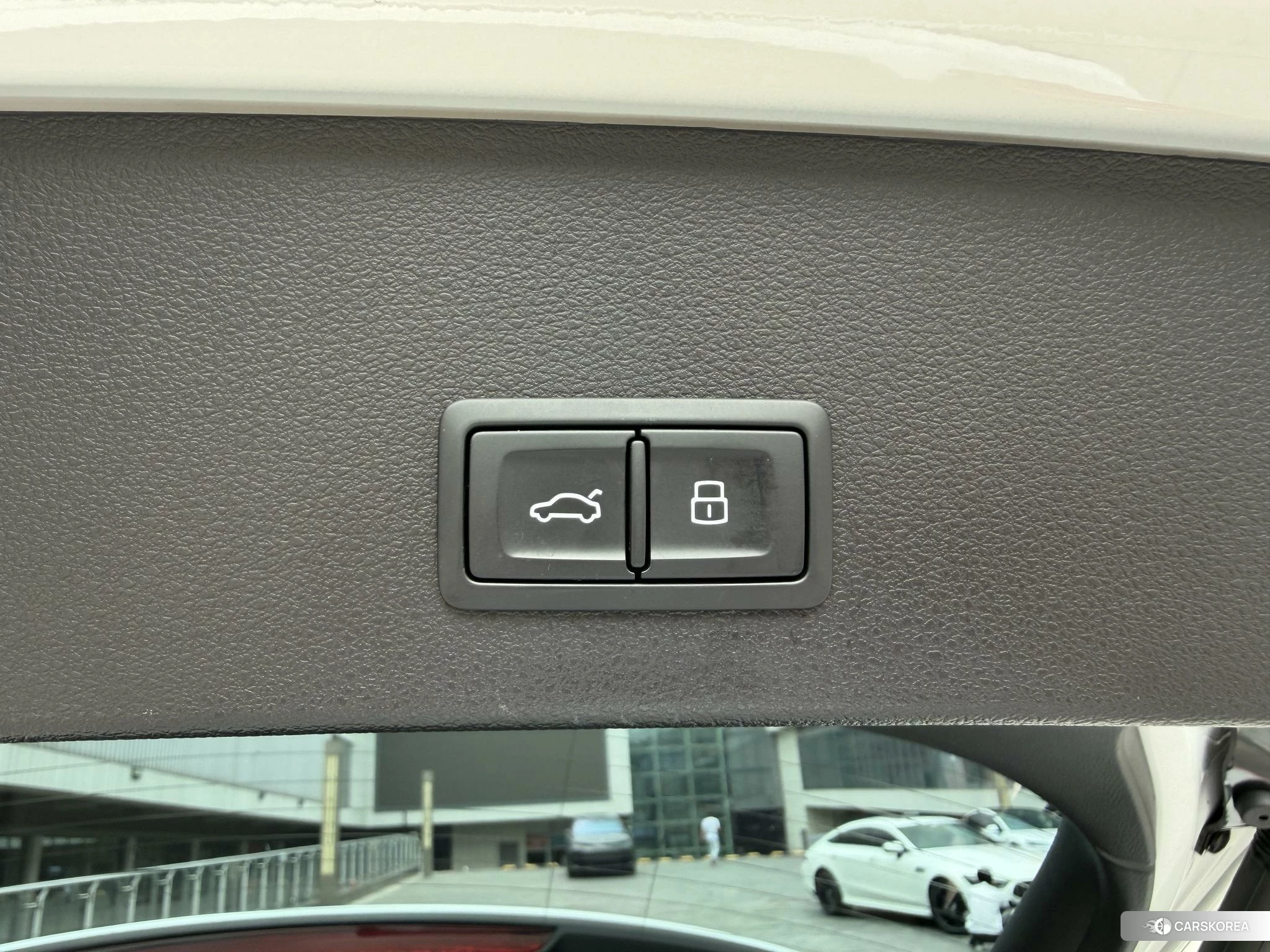 Audi Q2L id 4487333 из Китая 13