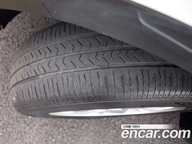 Hyundai Venue id 2880886 из Кореи 15