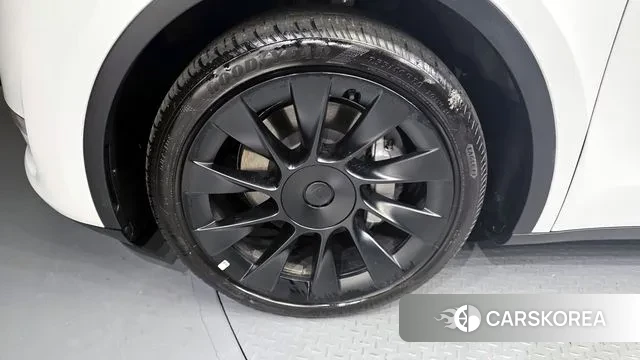 Tesla Model Y id 3360159 из Кореи 15