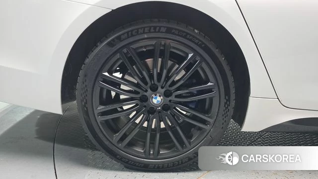 BMW 5 Series (G30) id 4246161 из Кореи 15