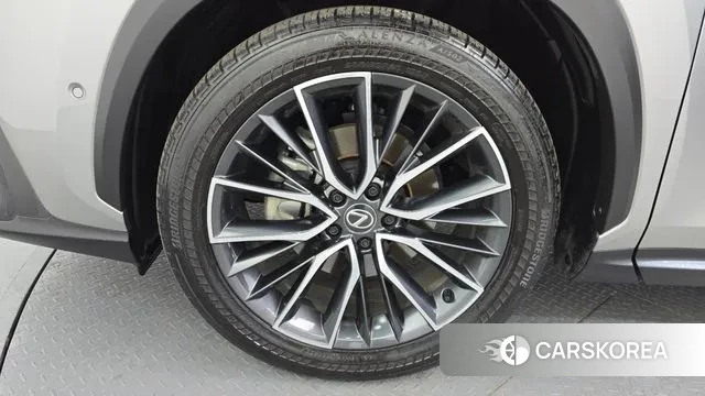 Lexus NX350h Second generation id 3726307 из Кореи 15