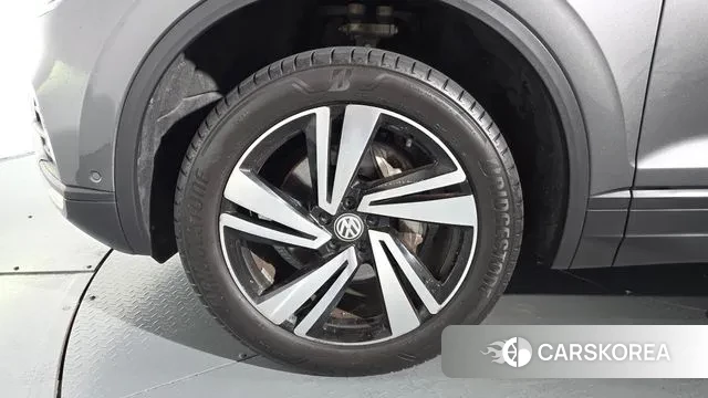 Volkswagen Touareg 3rd generation id 3155906 из Кореи 15