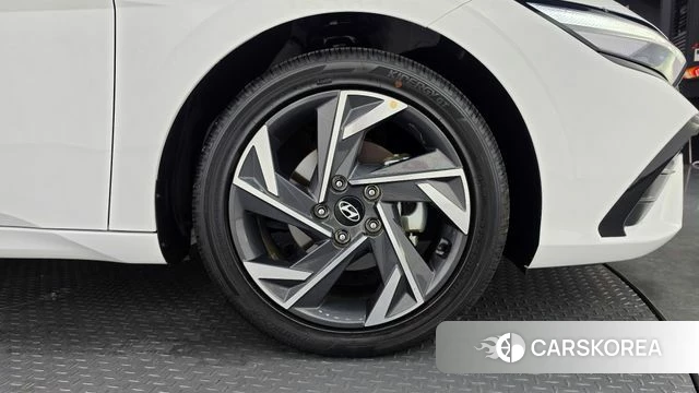 Hyundai The New Avante (CN7) id 4487801 из Кореи 15