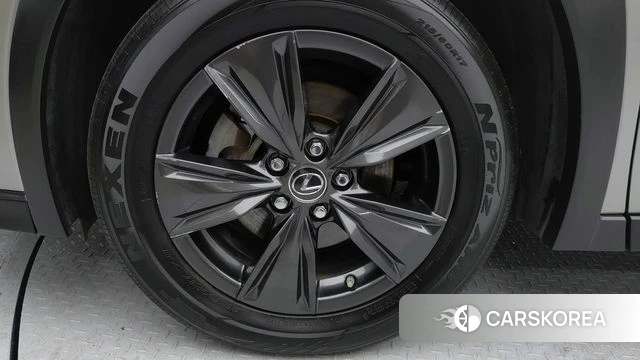 Lexus UX250h id 4384297 из Кореи 15