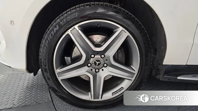 Mercedes-Benz GLE - Class W166 id 3520583 из Кореи 15