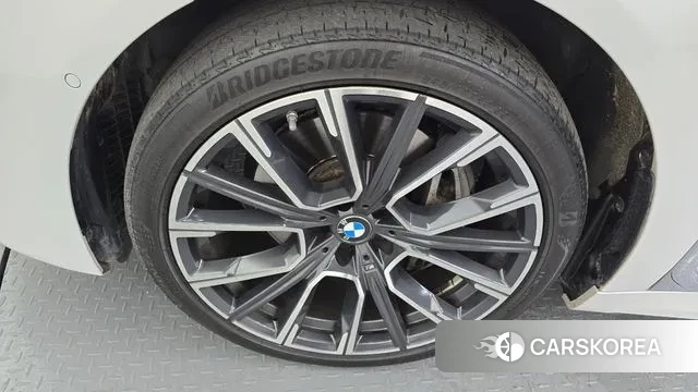 BMW 7 Series (G11) id 2970307 из Кореи 15