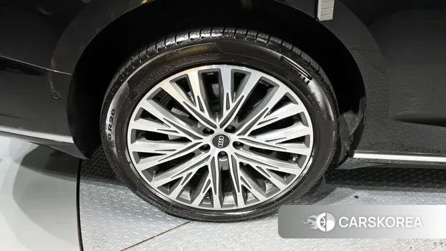 Audi A8 (D5) id 3463346 из Кореи 15