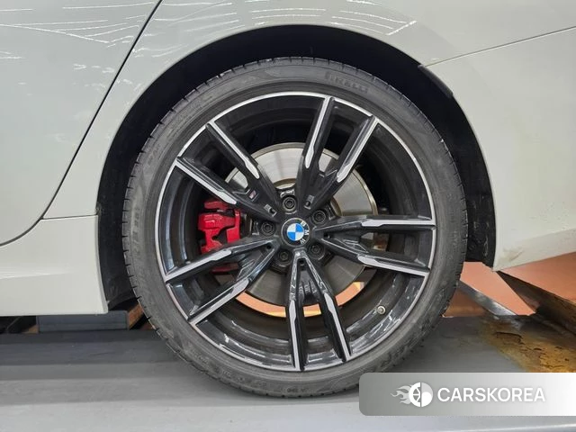 BMW 3 Series (G20) 2025 Белый из Кореи, фото 5