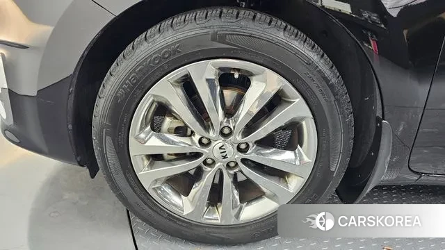 Kia All New Carnival id 3203921 из Кореи 15