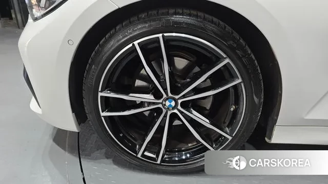 BMW 3 Series (G20) id 3539541 из Кореи 15