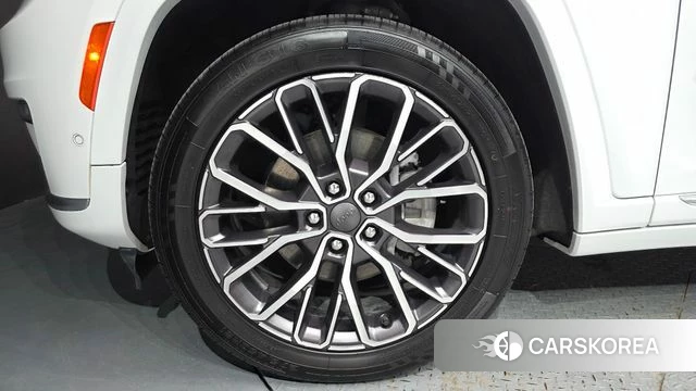Jeep Grand Cherokee (WL) id 4763375 из Кореи 30
