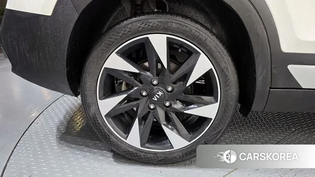 Kia Seltos id 3713112 из Кореи 15