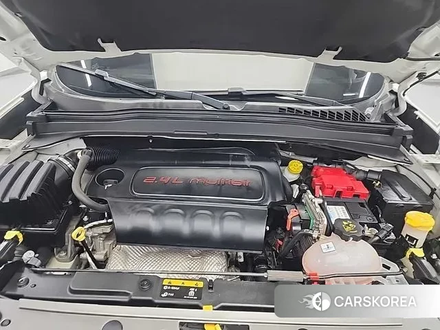 Jeep Renegade id 3616627 из Кореи 13