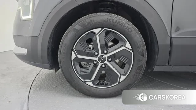 Kia Di Ol Nu Niro id 3529374 из Кореи 15