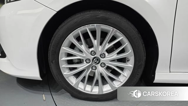 Toyota Camry (XV70) id 4377875 из Кореи 27