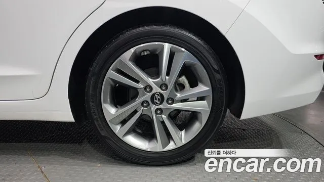 Hyundai Avante AD id 2840291 из Кореи 15