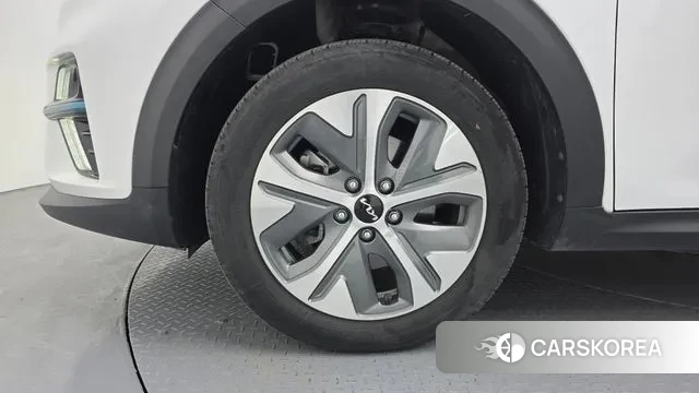 Kia Niro EV id 3759614 из Кореи 15