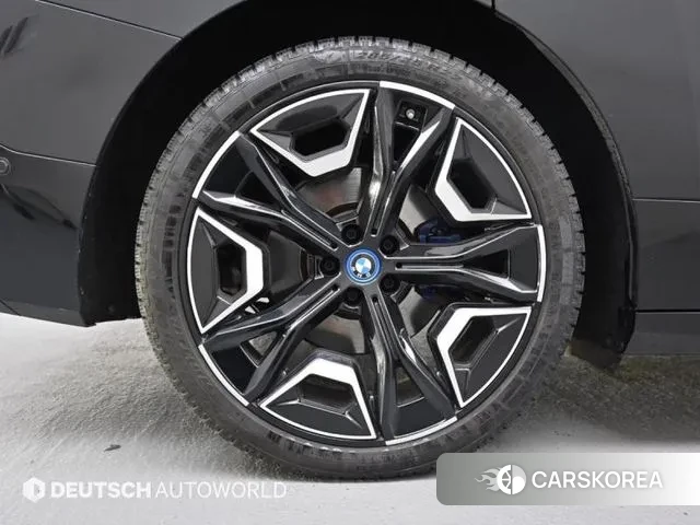 BMW iX id 3160114 из Кореи 15