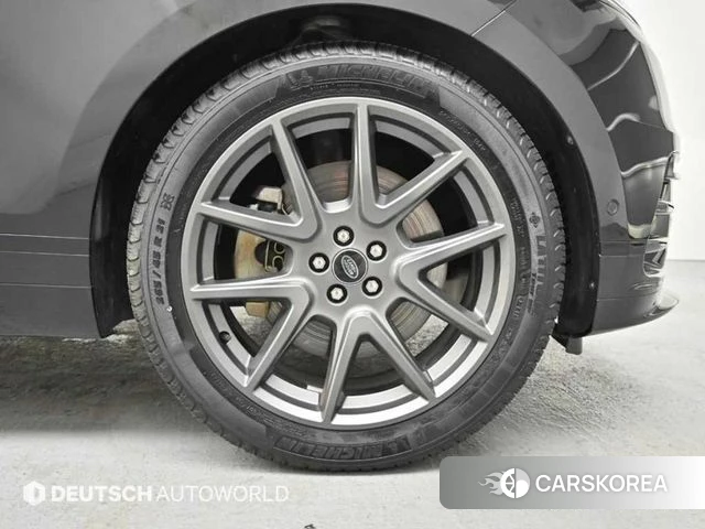 Land Rover Range Rover Velar id 4669840 из Кореи 15