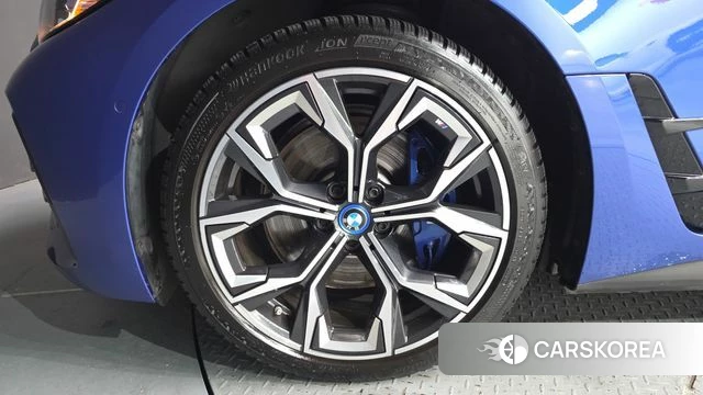 BMW i4 id 4603256 из Кореи 28