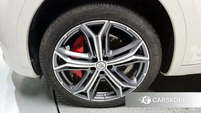 Maserati Levante id 3008899 из Кореи 15