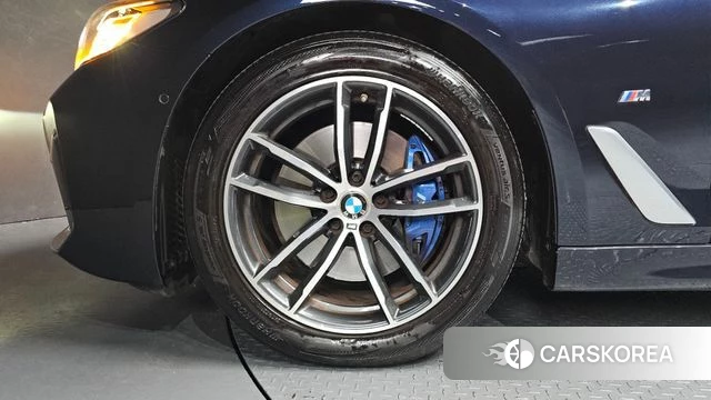 BMW 5 Series (G30) id 4848375 из Кореи 29
