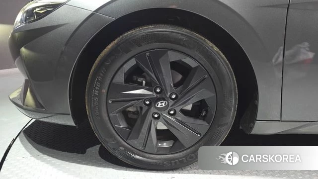 Hyundai Avante (CN7) id 4249372 из Кореи 15