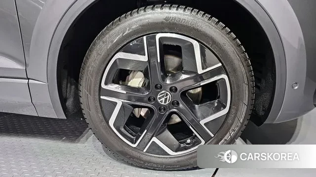 Volkswagen Touareg 3rd generation id 3700842 из Кореи 15