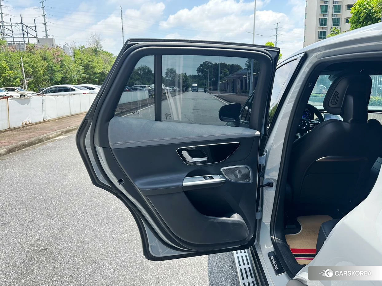 Mercedes-Benz EQE id 4487351 из Китая 16