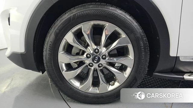 Kia The New Sorento id 4269424 из Кореи 15