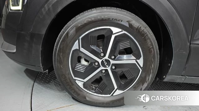 Kia Di Ol Nu Niro id 4783566 из Кореи 25