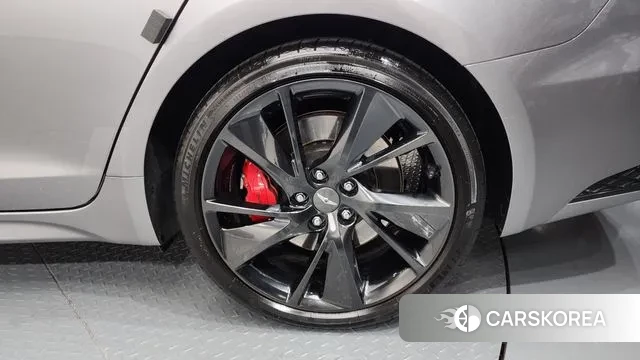 Genesis The New G70 id 3702529 из Кореи 15