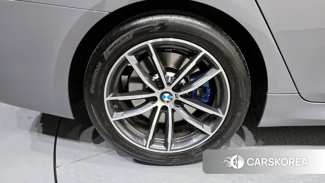 BMW 5 Series (G30) id 3592374 из Кореи 15