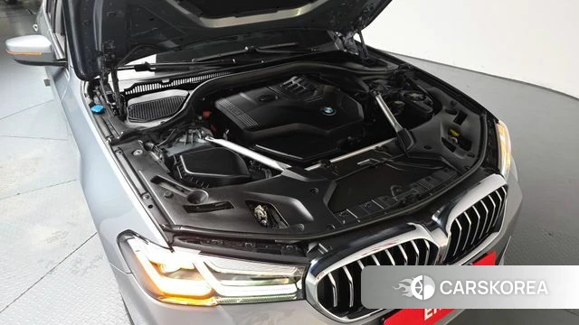 BMW 5 Series (G30) id 4792969 из Кореи 33