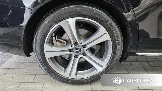 Mercedes-Benz E-Class W213 id 4568445 из Кореи 25
