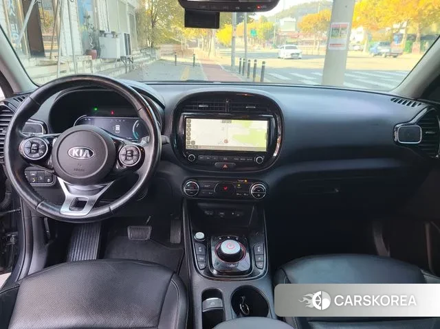 Kia Soul Booster EV id 3578443 из Кореи 15