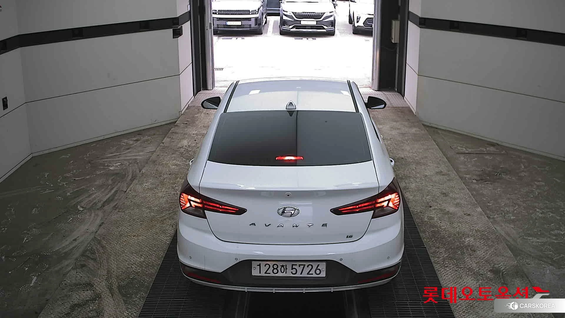 Hyundai Avante id 3869350 из Кореи 32