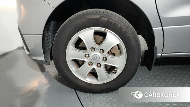 Hyundai The New Grand Starex id 4339080 из Кореи 30