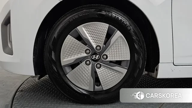 Hyundai The New Ionic Hybrid id 3766229 из Кореи 15