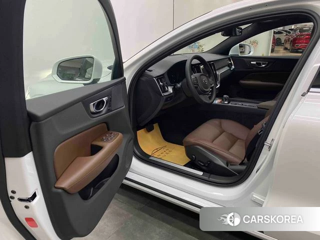 Volvo S60 id 4253555 из Китая 14