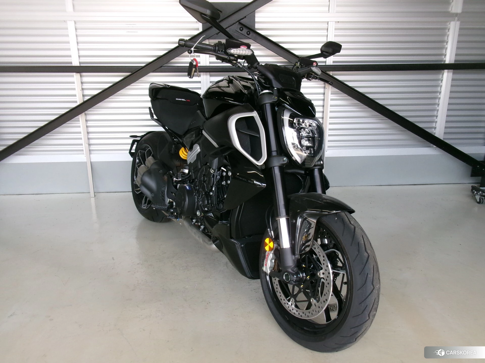 Проданный Ducati DIAVEL V4 2024 из Японии, фото 4