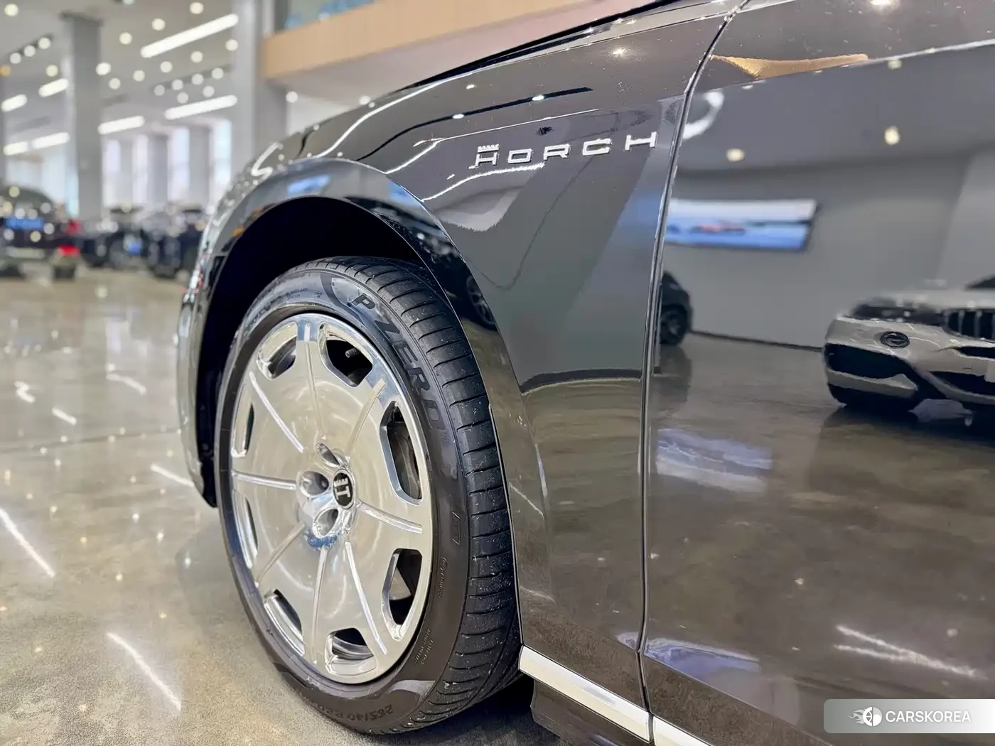 Audi A8 id 4559868 из Китая 16