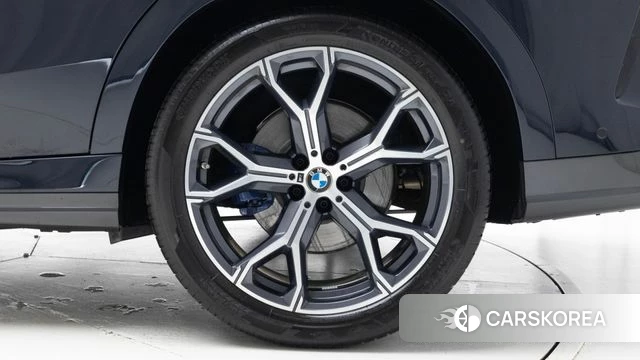 BMW X6 (G06) id 4262697 из Кореи 15