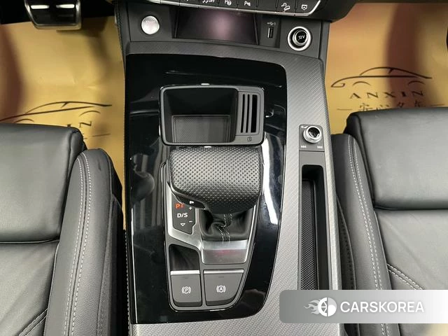 Audi Q5L id 4275623 из Китая 16