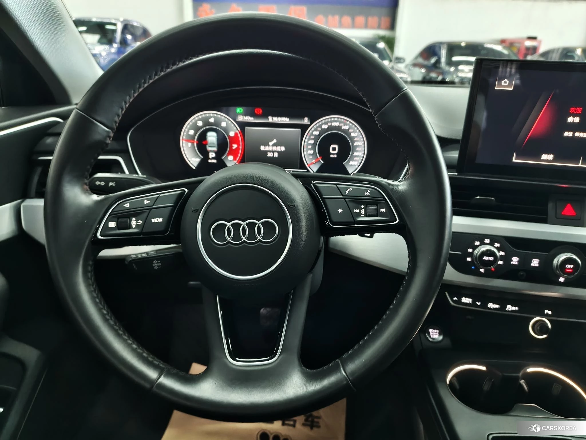 Audi A4L id 4467517 из Китая 19