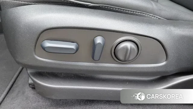 Chevrolet (GM Daewoo) New Bolt EV id 3360053 из Кореи 15