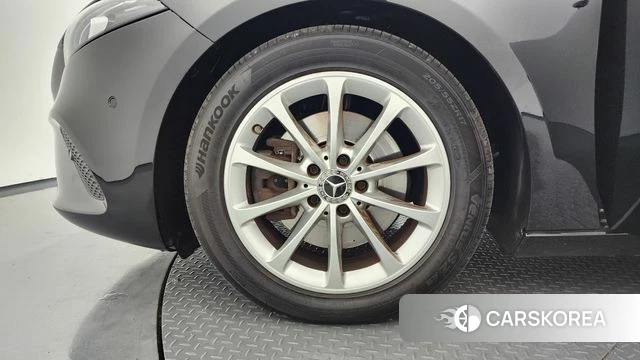Mercedes-Benz A-Class W177 id 4667388 из Кореи 27