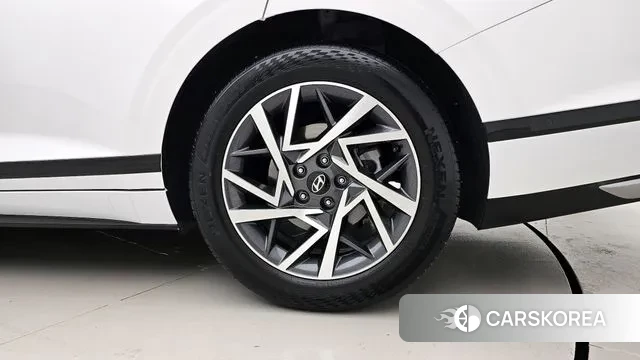 Hyundai Grandeur (GN7) id 3776302 из Кореи 15