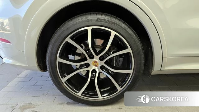 Porsche Cayenne (PO536) id 3903573 из Кореи 15