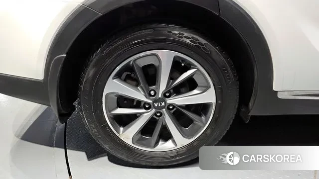 Kia The New Sorento id 3718586 из Кореи 15